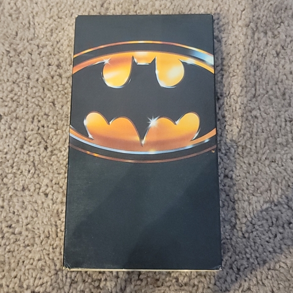 Vintage 1989 Batman VHS - Picture 2 of 8